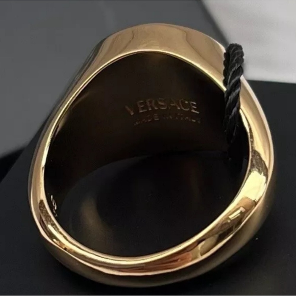 LAST ONE! Versace La Medusa Enamel Signet Ring - Picture 5 of 10